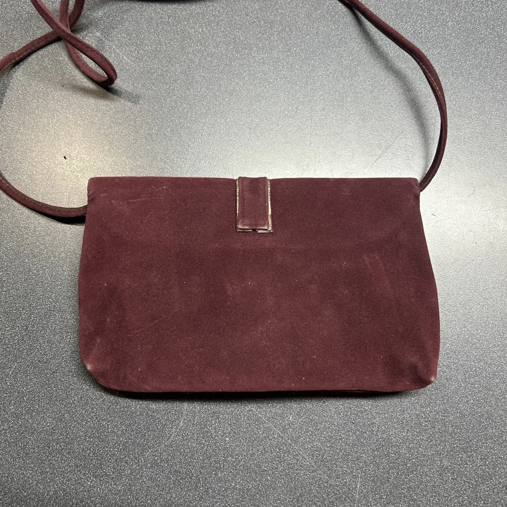 Vintage Burgundy Velvet Handbag Gold Trim Black Interior Elegant 80s 90s Classic